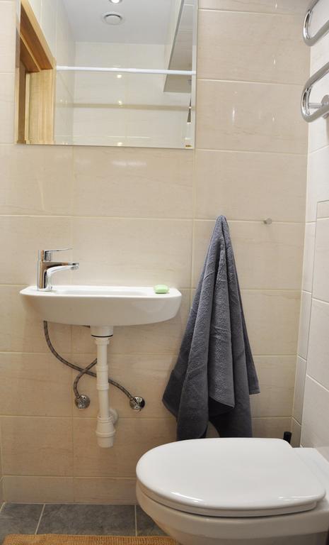 Bomb Shelter Apartment Vilnius Room photo